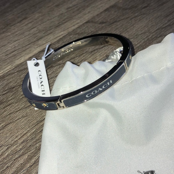 Coach Bracelet - Picture 4 of 4